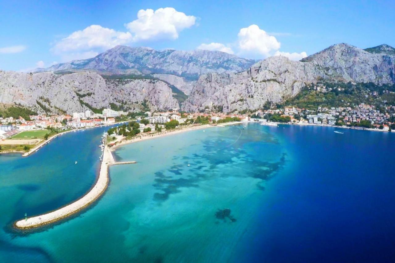 Big And Spacious Apartment In The Heart Of Omiš Εξωτερικό φωτογραφία